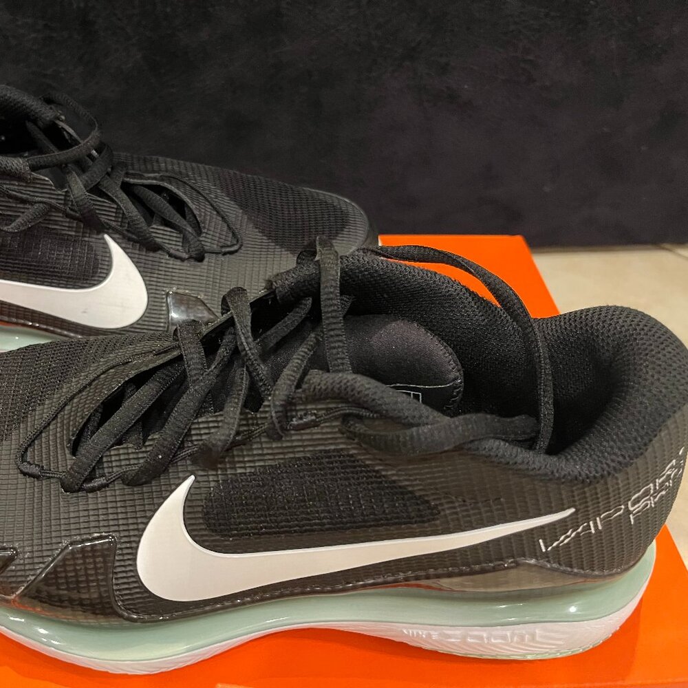 Nike Men's Zoom Vapor Pro HC Black/Mint Green Tennis Shoe Size 7.5